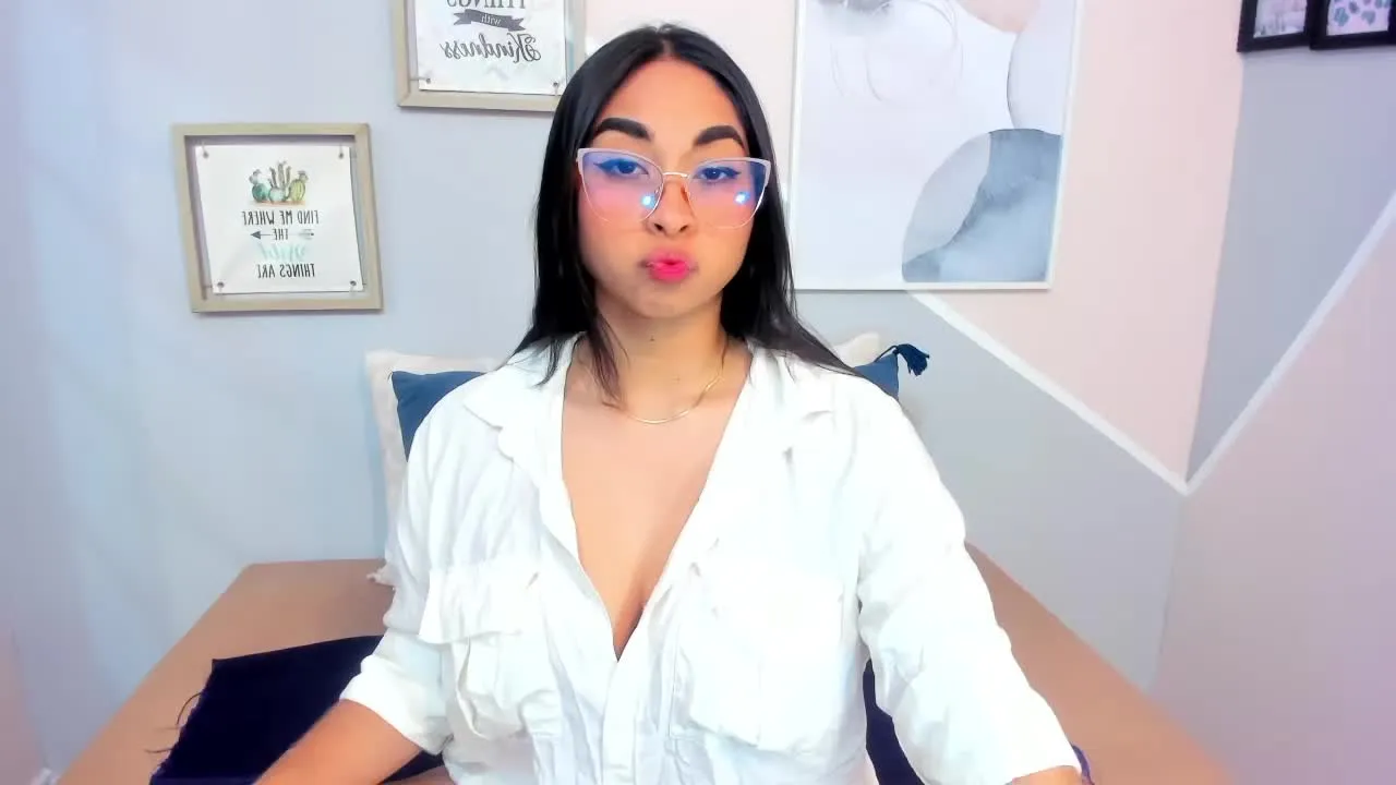 Freechat CarlieCandy on Streamray