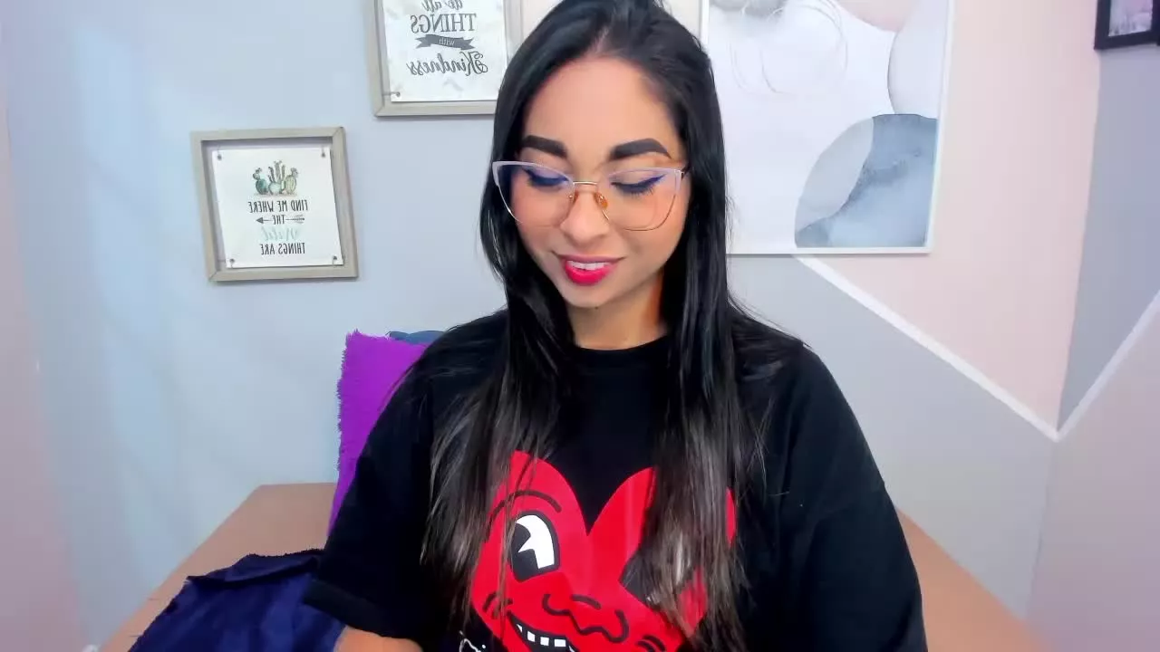 Freechat CarlieCandy on Streamray