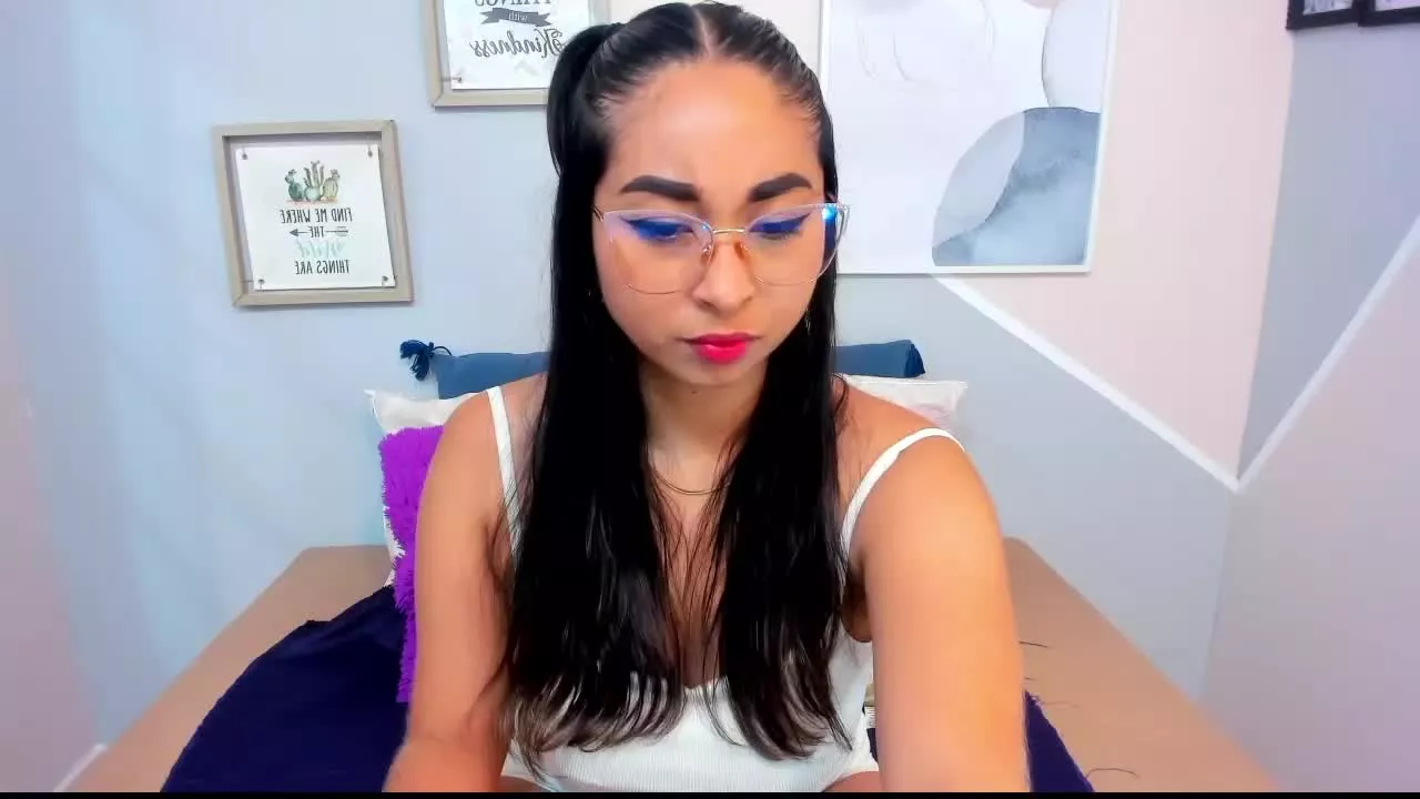 Freechat CarlieCandy on Streamray