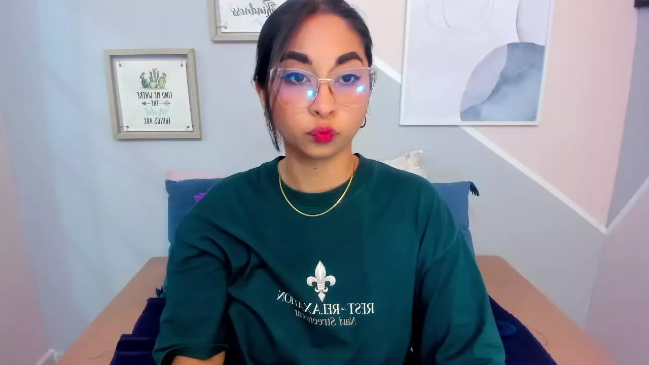 Freechat CarlieCandy on Streamray