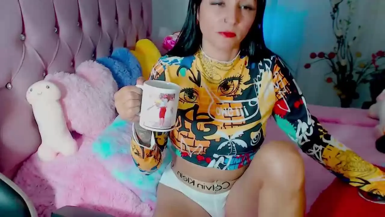 Offline Christal777 on Streamray