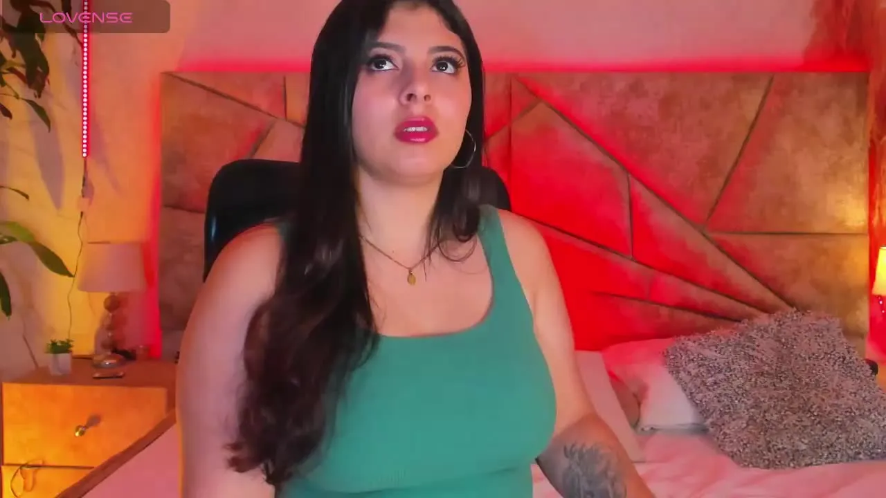 CloeStonne — Freechat on Streamray