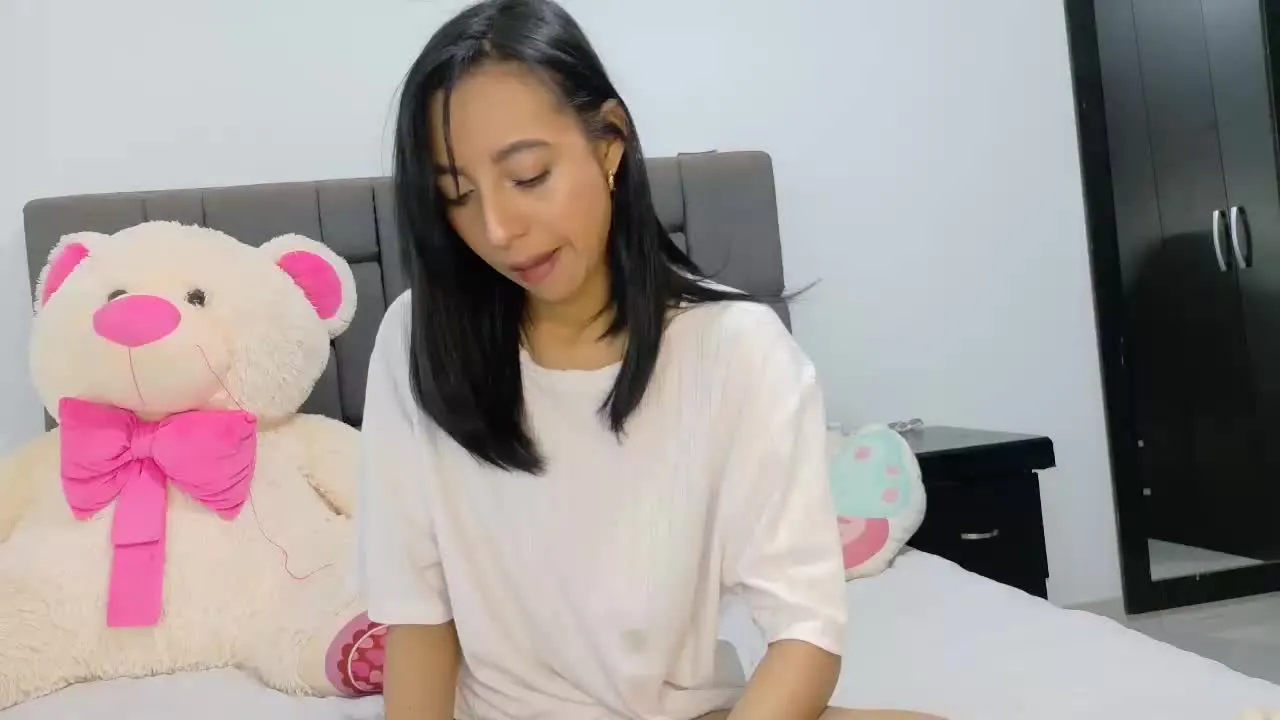 Offline Daphne0 on Streamray