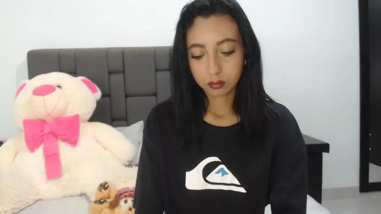 Offline Daphne0 on Streamray