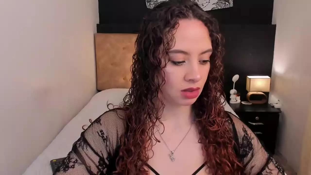 DOLCE_BELLLA from Streamray is Freechat