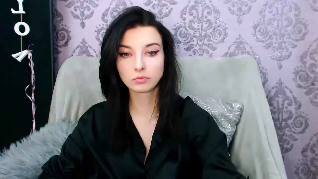 Freechat DominaLuna on Streamray