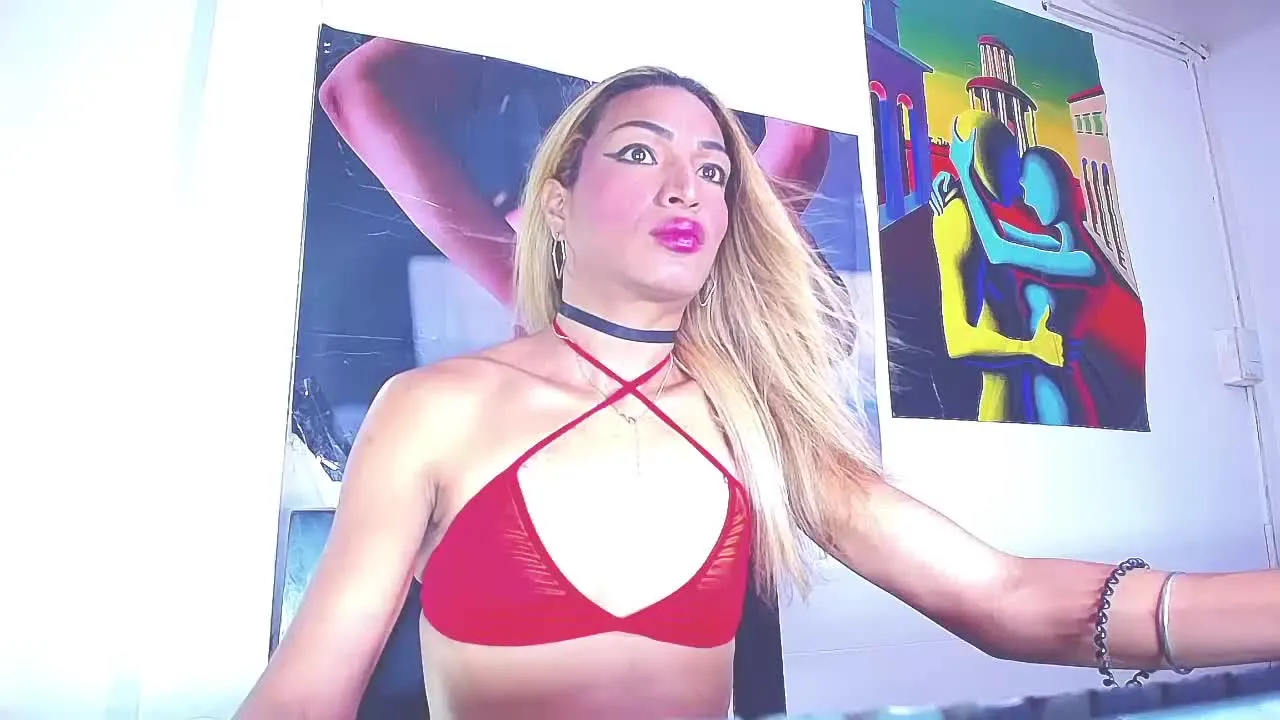 DreamCatcherTS — Freechat on Streamray