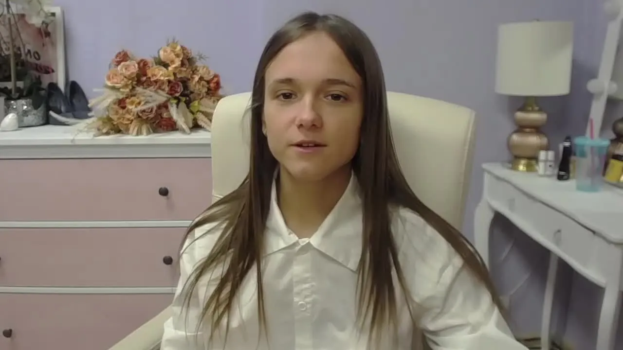 Offline emily_dream on Streamray