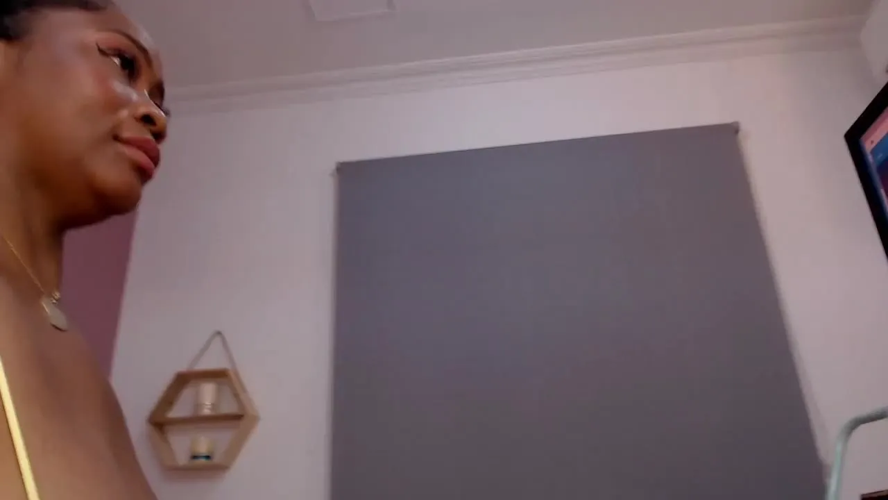 GaiiaMoore — Freechat on Streamray