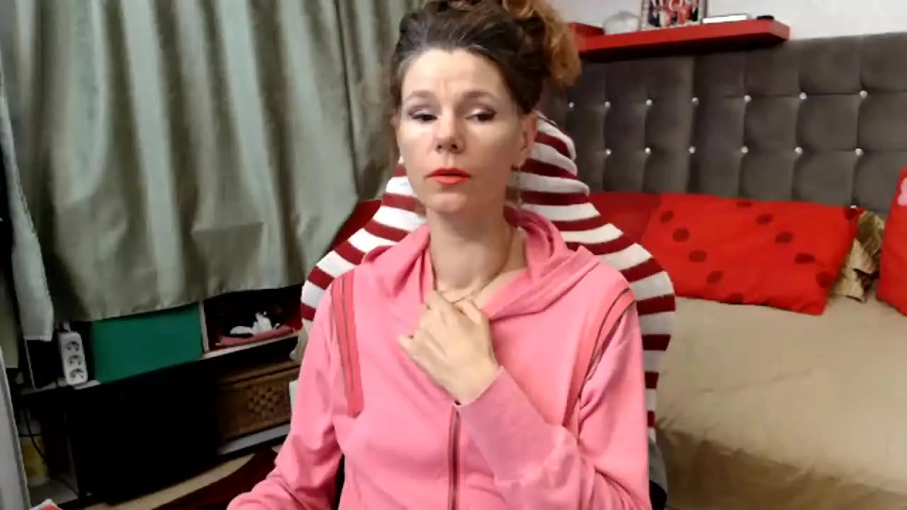 Freechat Gilia8 on Streamray