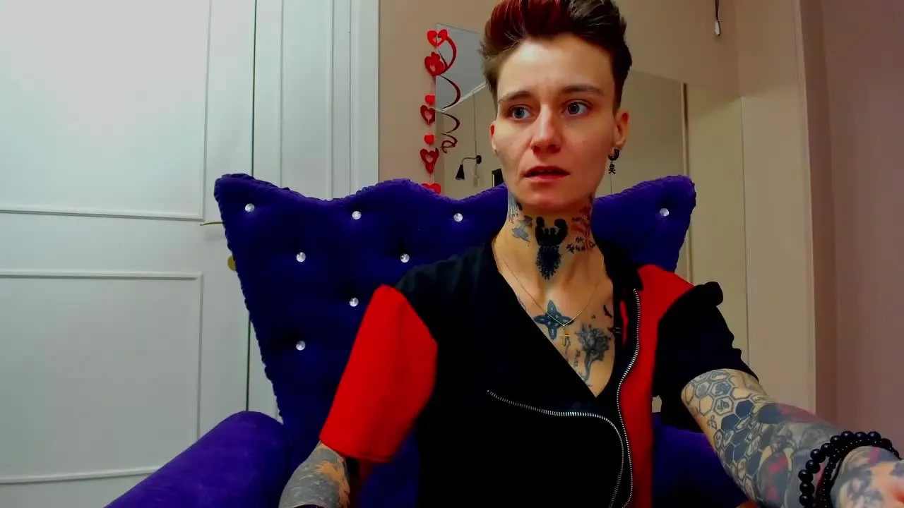 Kennys — Freechat on Streamray