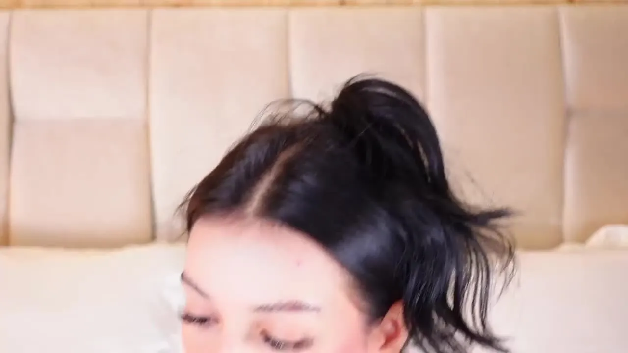 Offline KiraKayleigh on Streamray