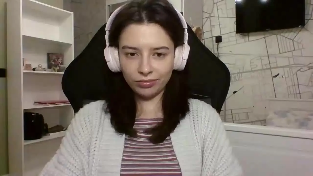 Offline LariceTasty on Streamray