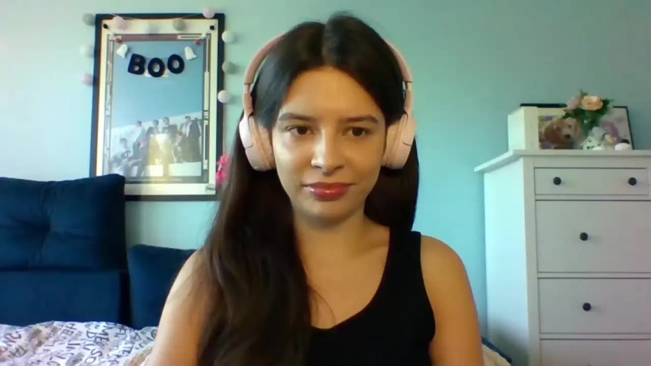 Offline LariceTasty on Streamray