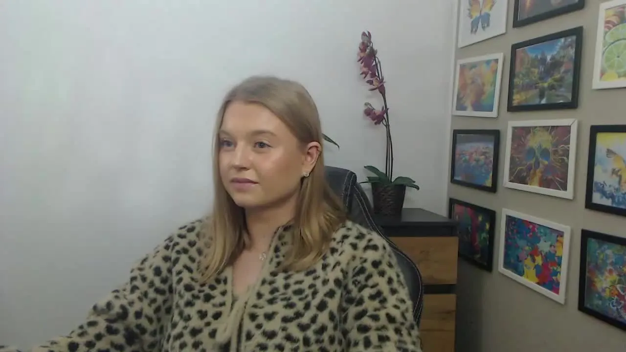 littleERICA on Streamray 