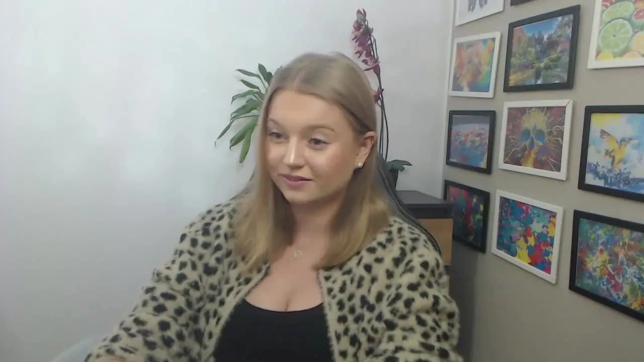 littleERICA on Streamray 