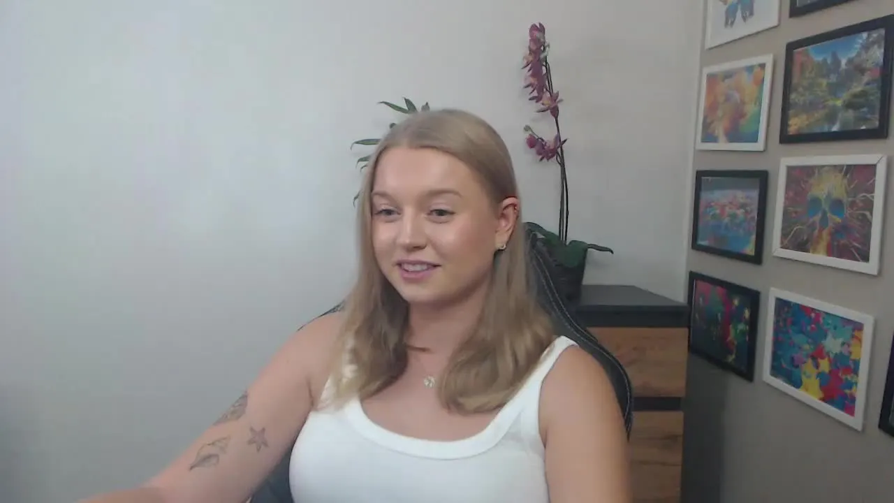 littleERICA on Streamray 