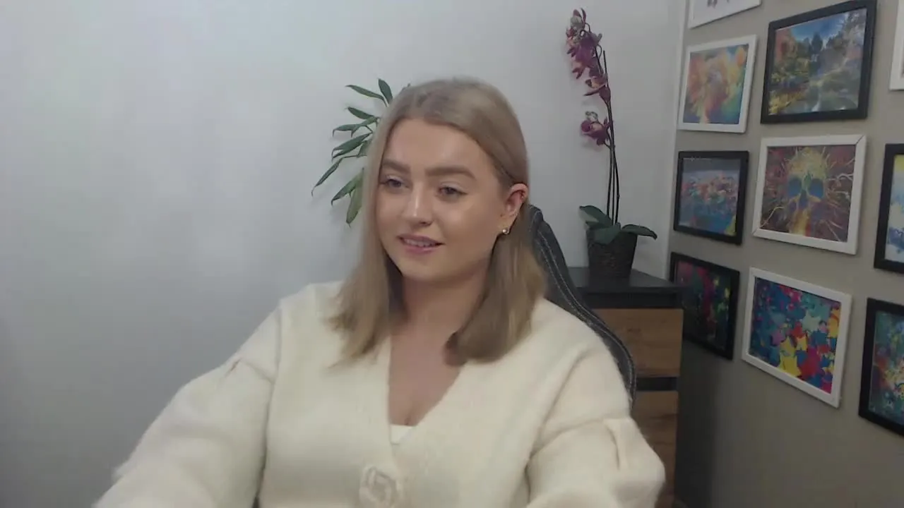 littleERICA on Streamray 