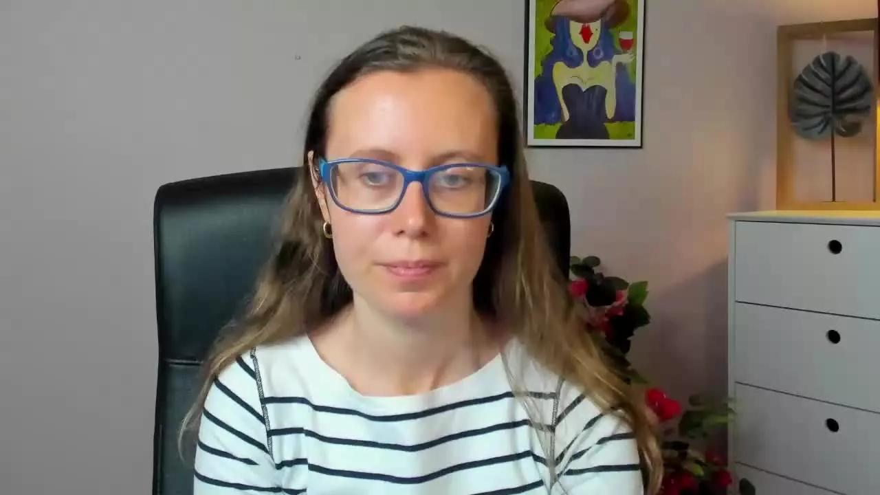 LizzySparkle from Streamray