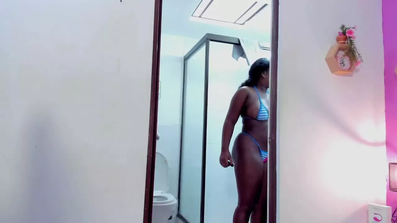 Offline LorensCollins on Streamray