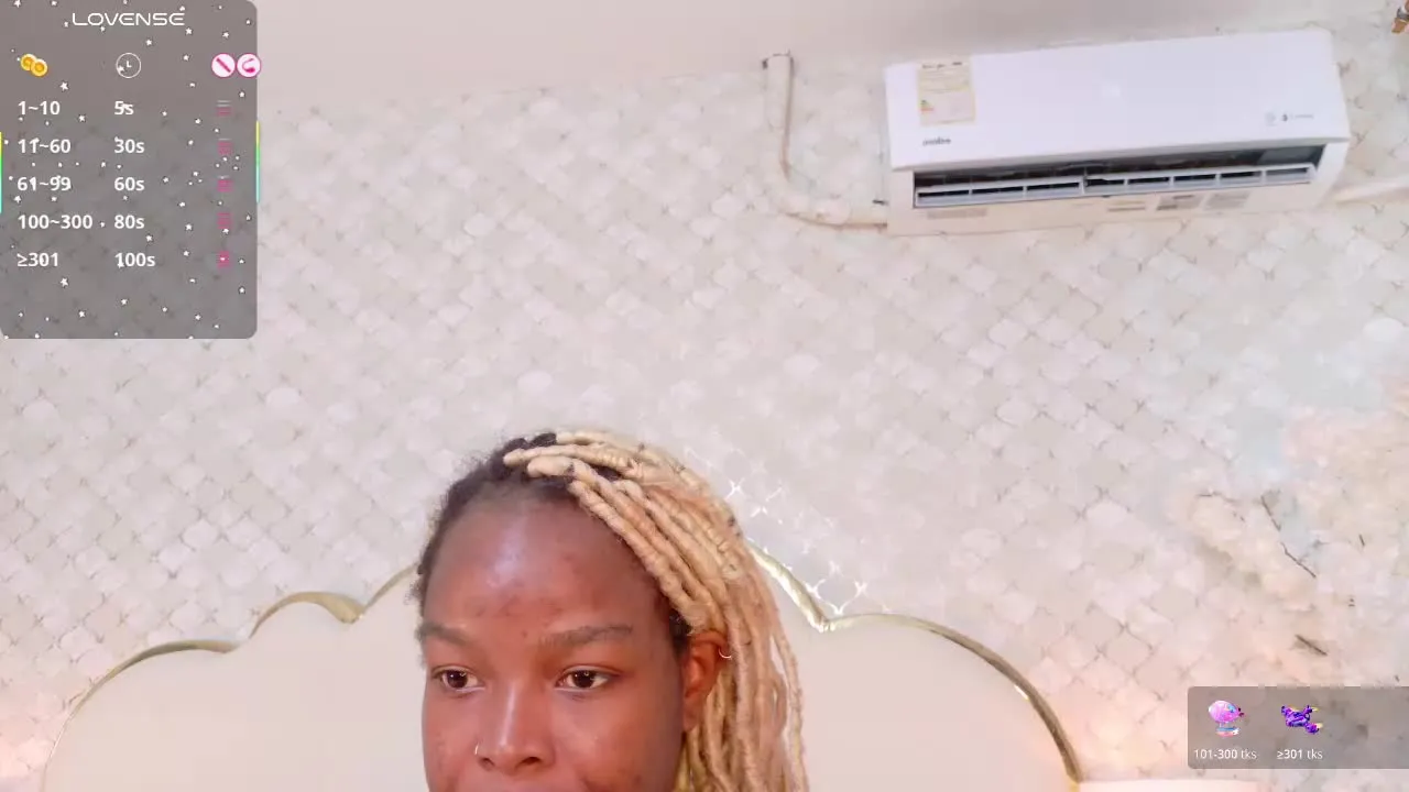 Offline MadinsonLopez on Streamray