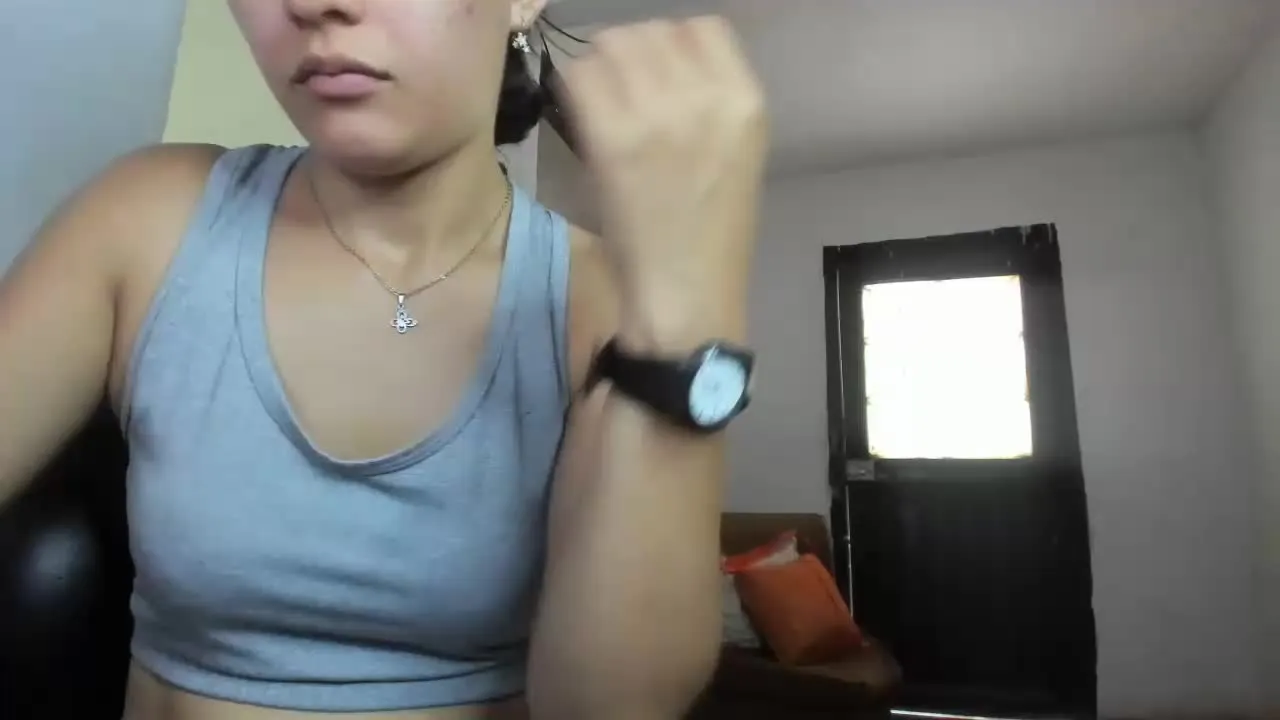 Offline MarianaRabit on Streamray