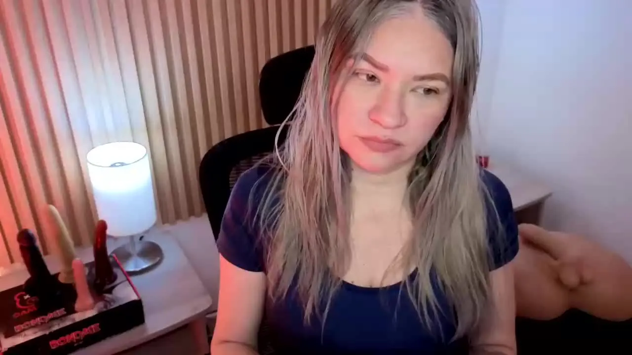 Offline mariann_love on Streamray