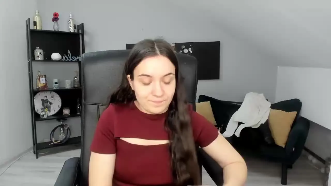 Offline MelissaWilliam on Streamray