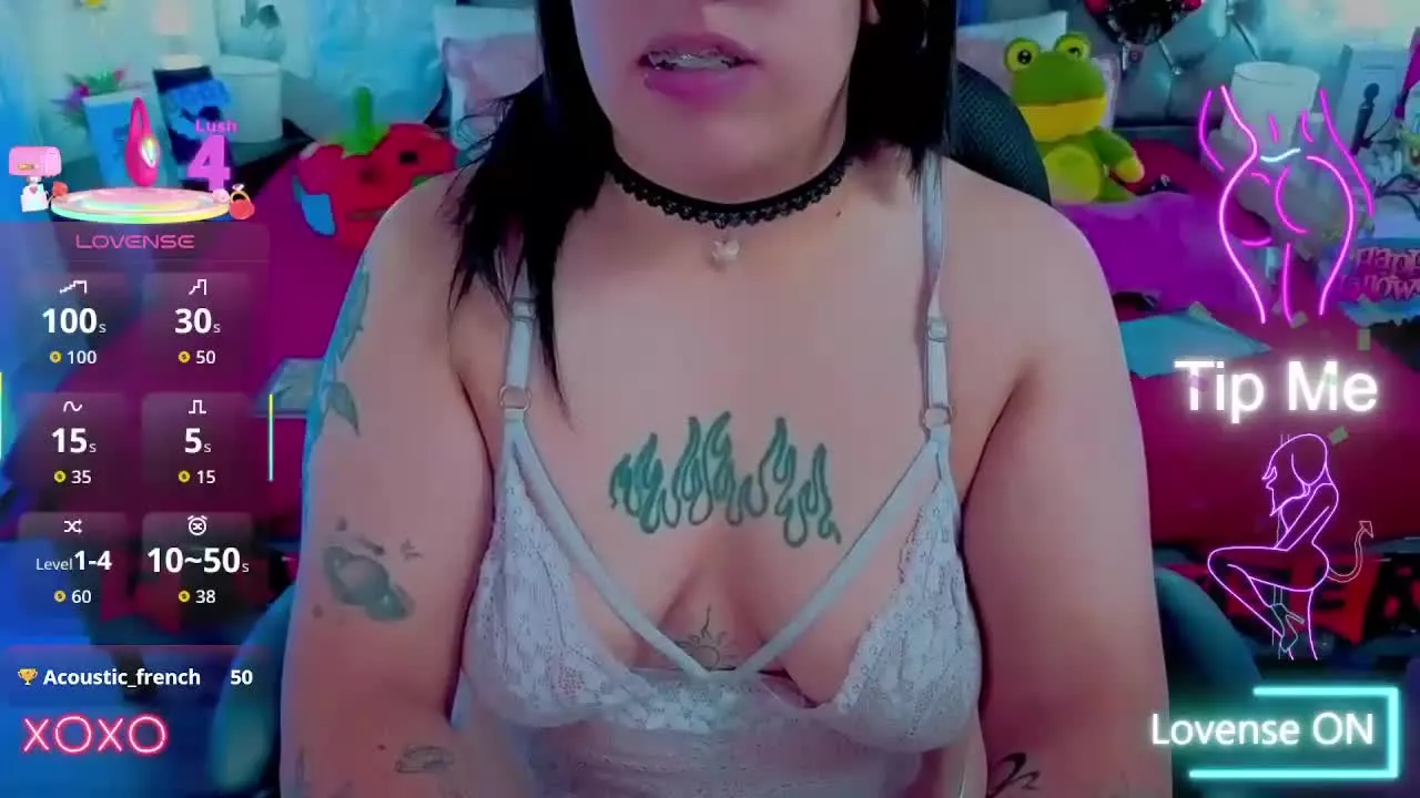 Offline NatalieHarris on Streamray