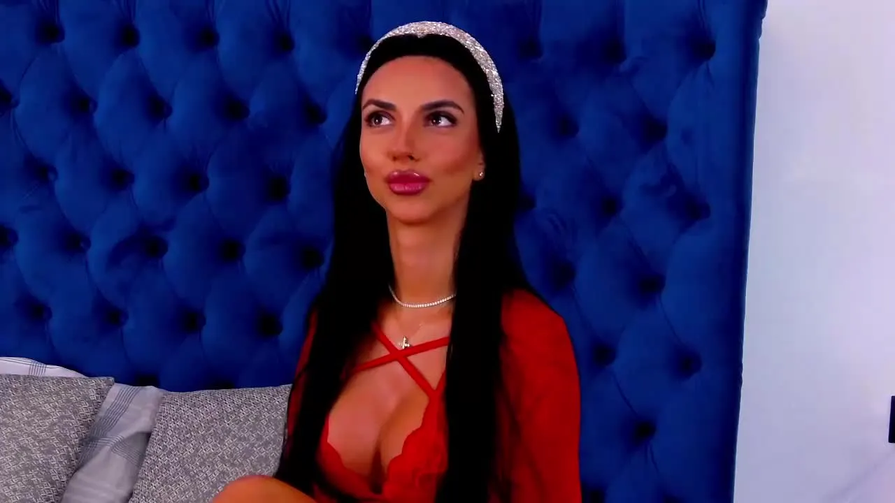 Offline PerfectDenisse on Streamray