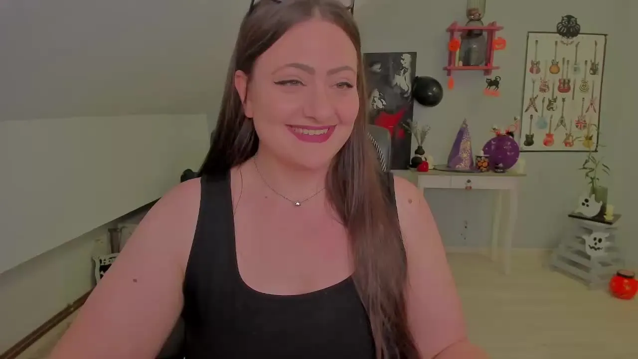 Offline RachelBliss on Streamray