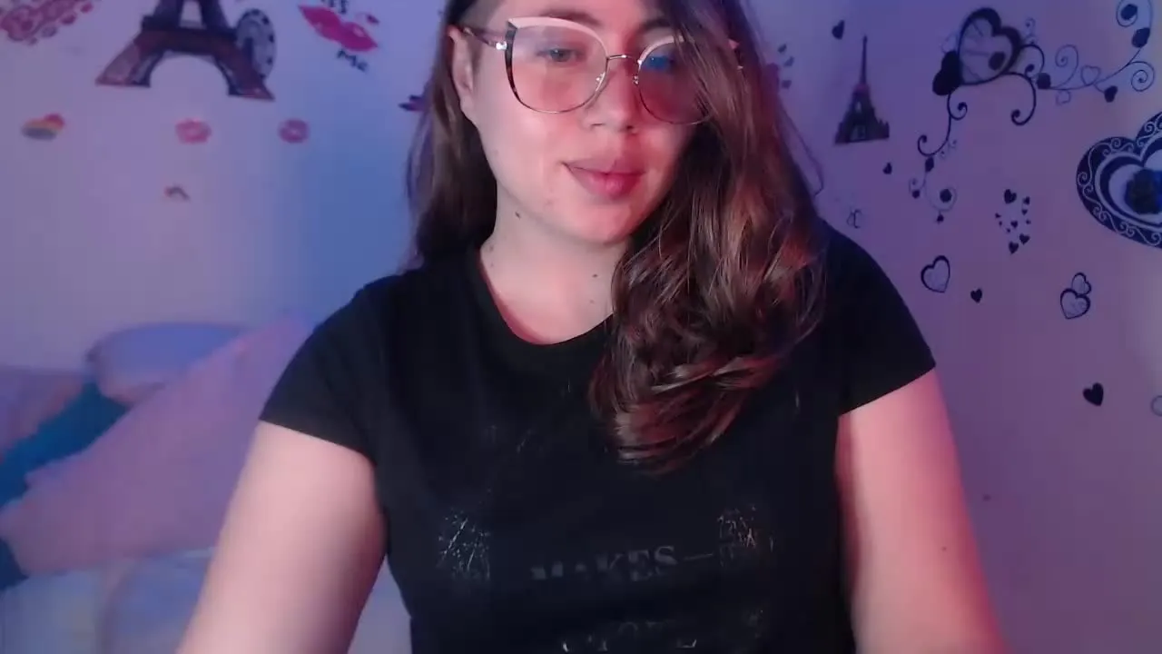 Offline Salome_johnson on Streamray