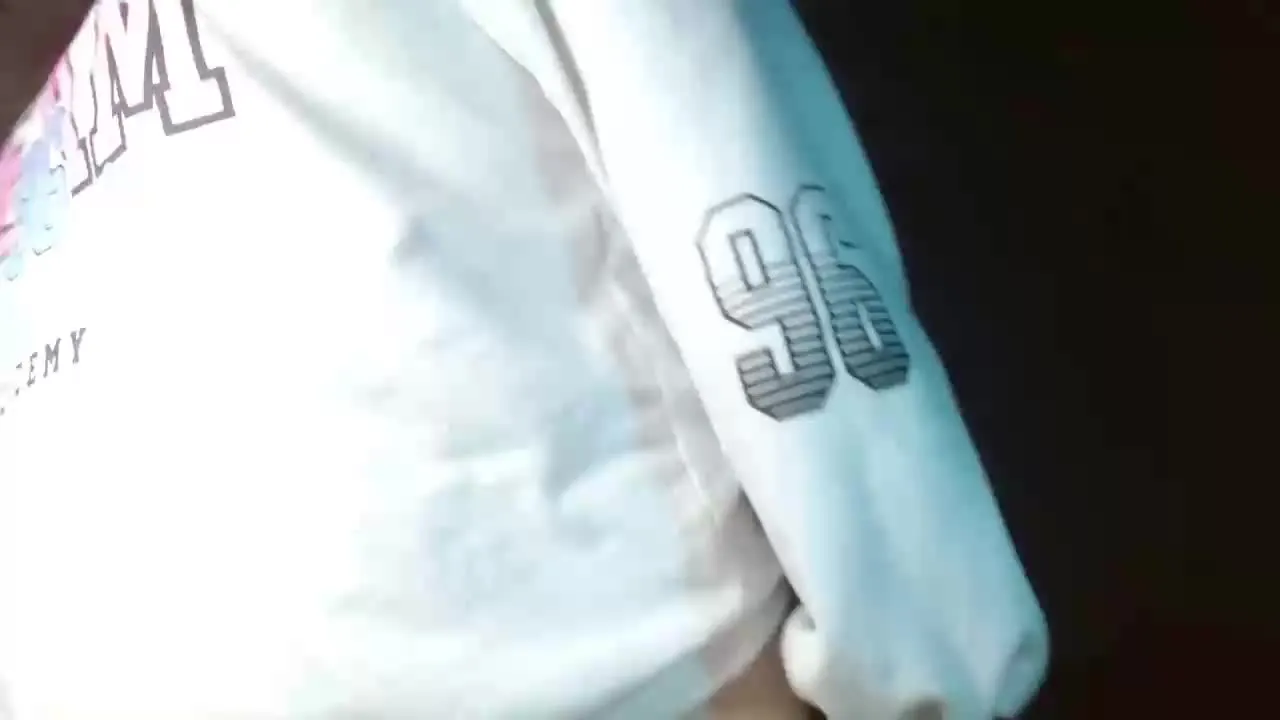 Offline Salome_johnson on Streamray