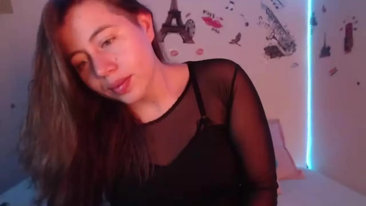 Offline Salome_johnson on Streamray