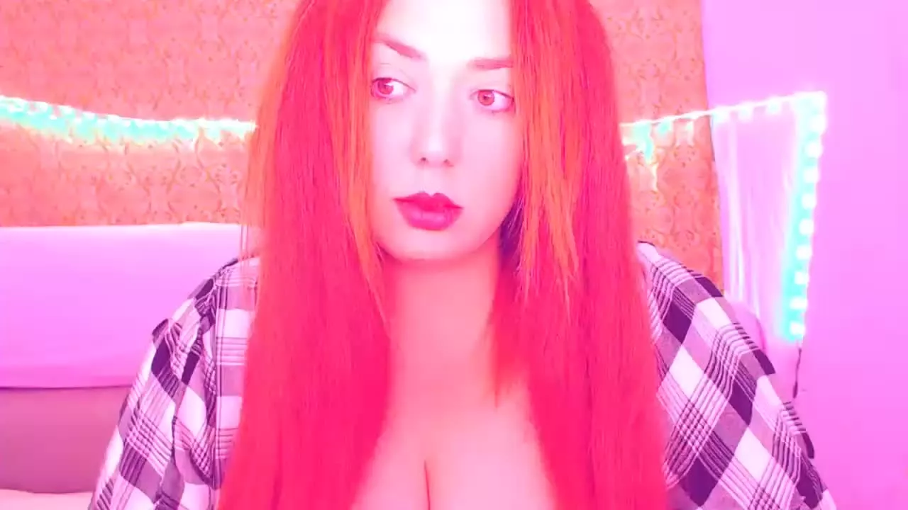 Offline secretbellaa on Streamray