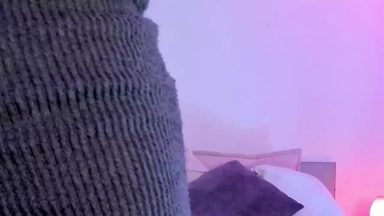 Offline Succubus_Dolly on Streamray