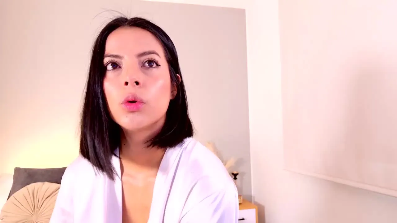 Offline valeryferrera on Streamray