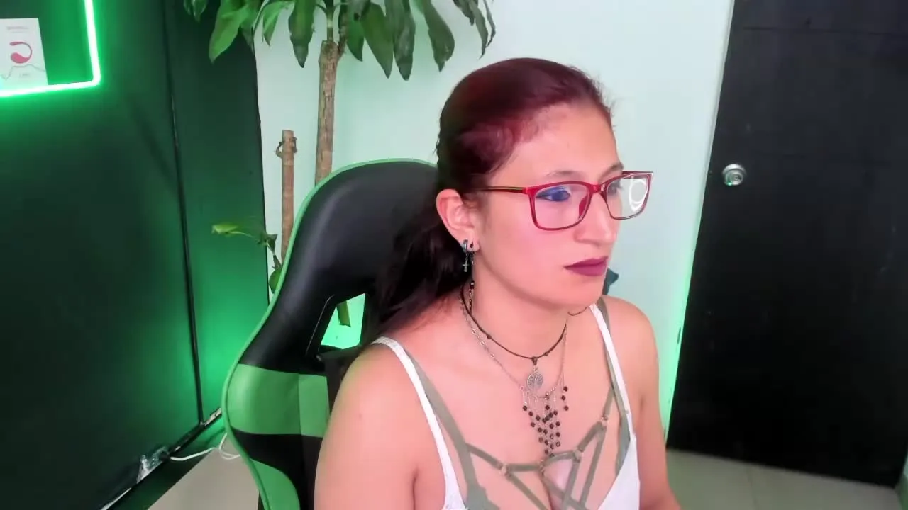 Freechat VictoriaSpenser on Streamray