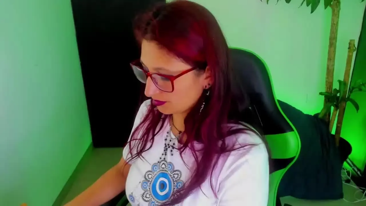 Freechat VictoriaSpenser on Streamray