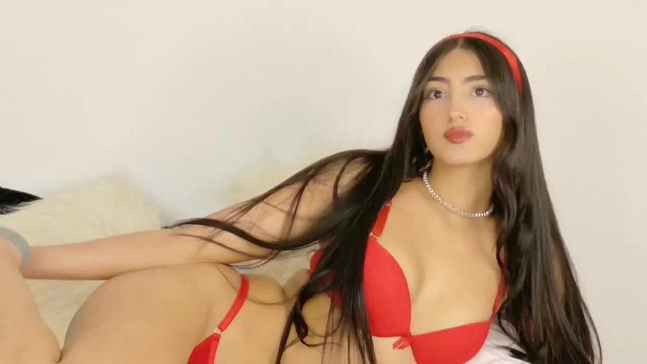 Offline VioletClarke on Streamray