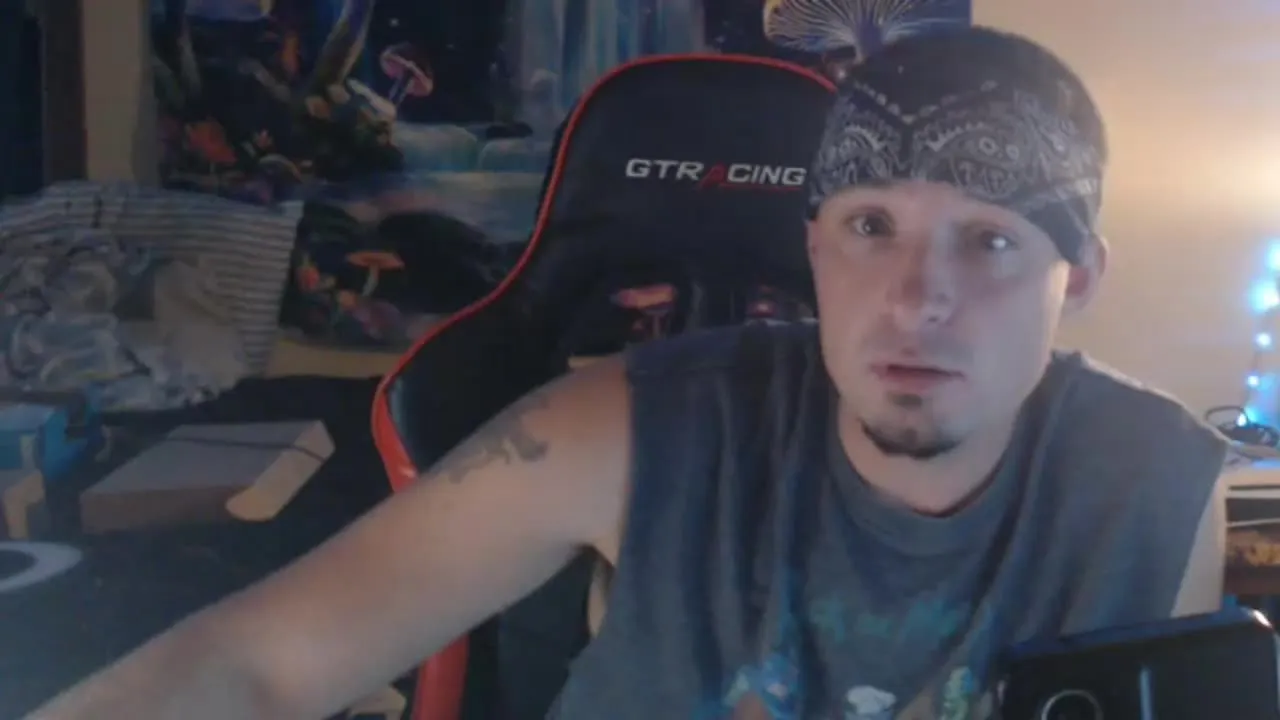 YoBleez — Freechat on Streamray