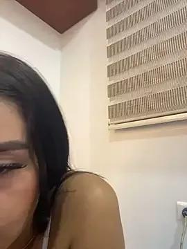 -Melissa from StripChat is Freechat
