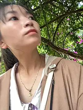 -mina-- from StripChat is Freechat