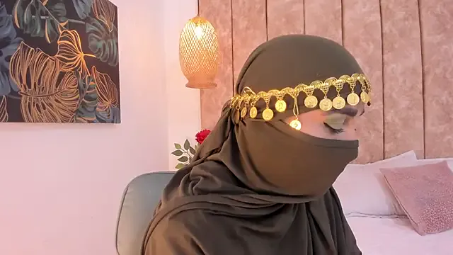 Freechat _alishaa_c on StripChat