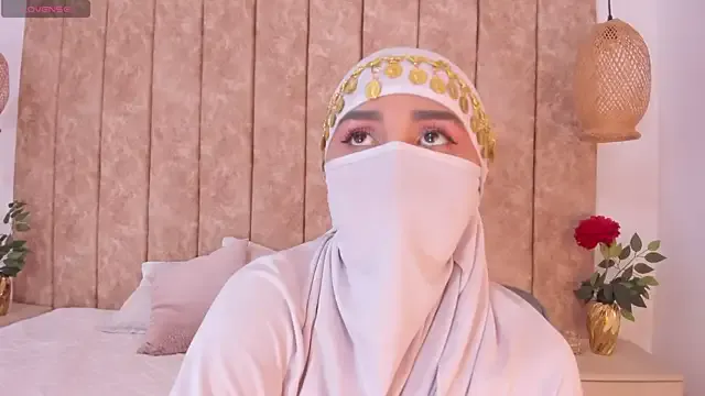 Freechat _alishaa_c on StripChat