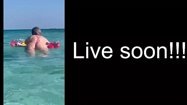 _Allie_ from StripChat