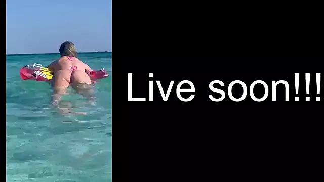 _Allie_ from StripChat