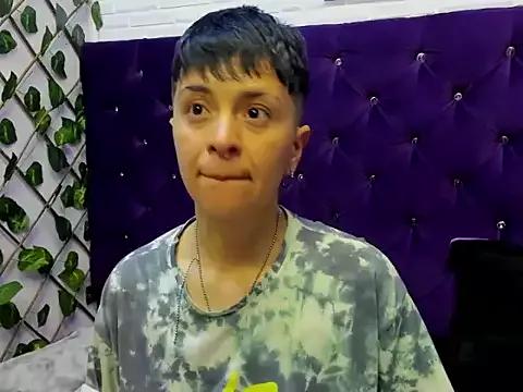 _Hannah_Hot from StripChat is Freechat