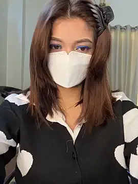 Freechat _Lunaaa on StripChat