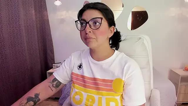 _Namii from StripChat is Freechat